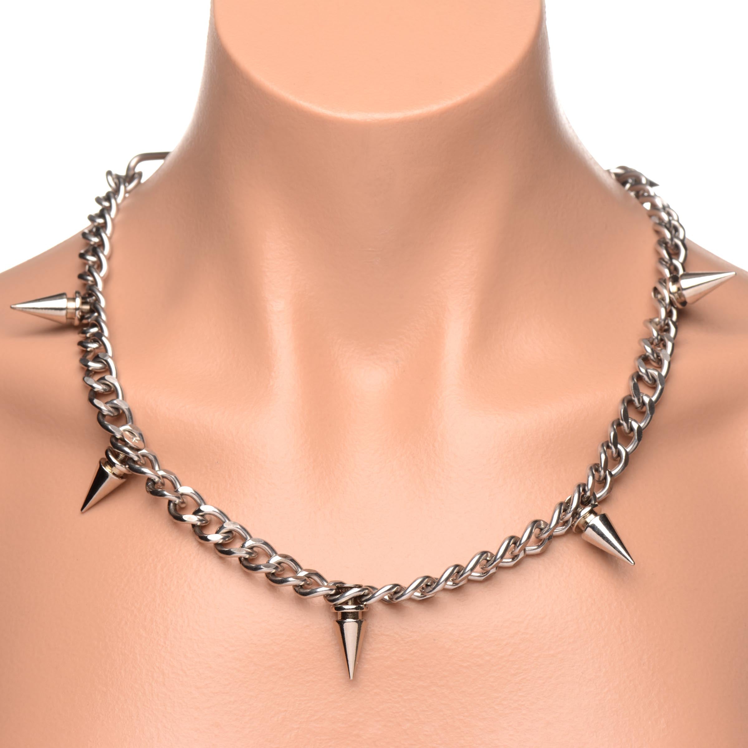 Mannequin presenting the Spiked Punk Necklace with a chain design