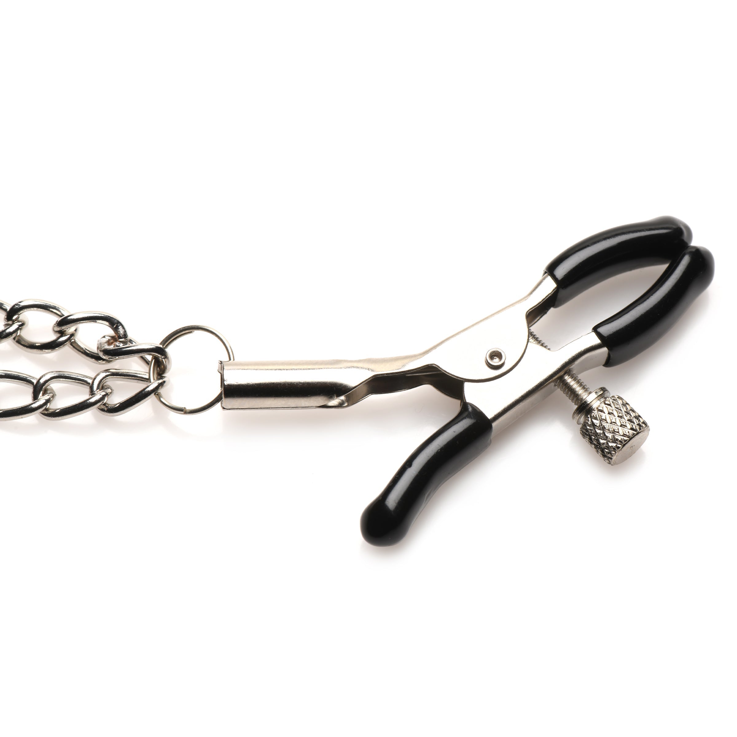 The Daggers Double Chain Nipple Clamps with a focus on the clamp mechanism